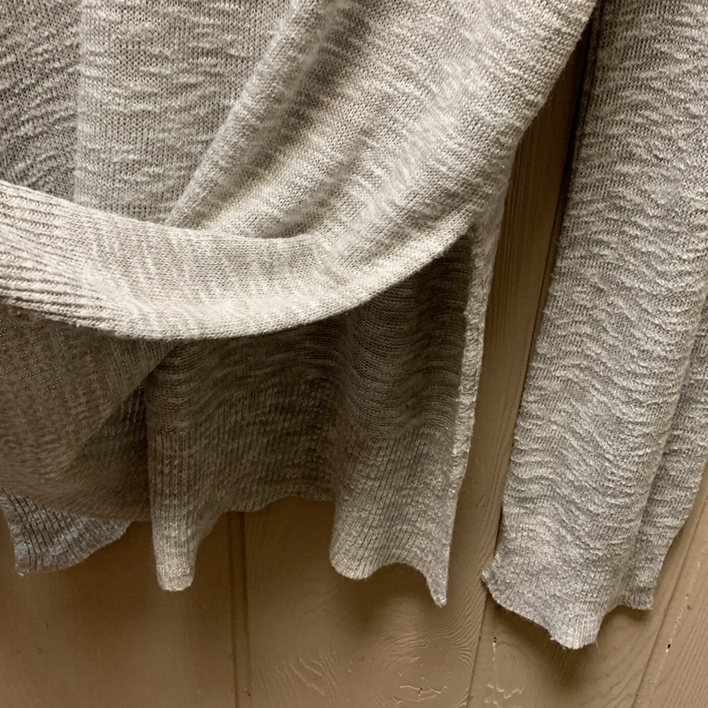 Miami Sweater - Picture 7 of 11